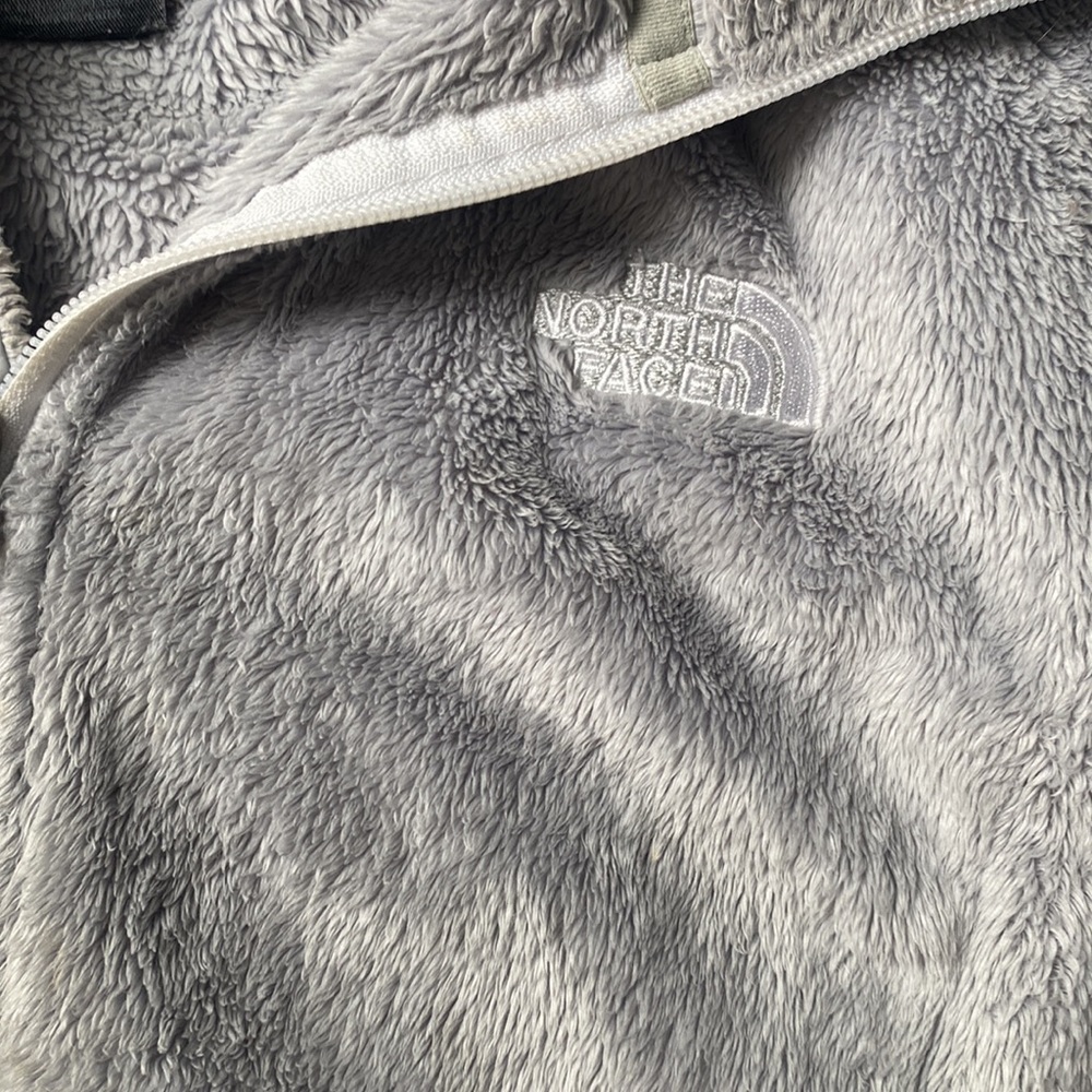 North face jacket - Picture 2 of 3